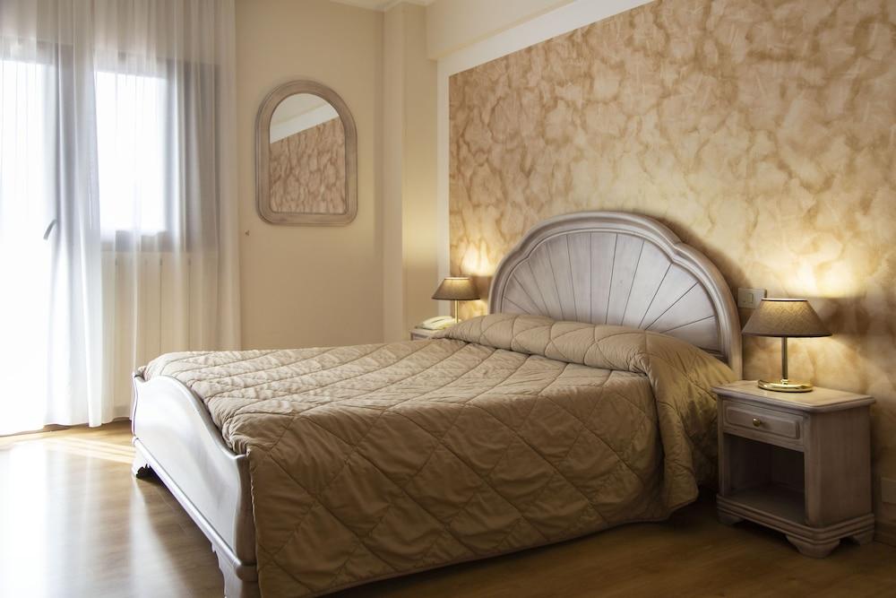 Grand Hotel del Parco Pescasseroli Esterno foto